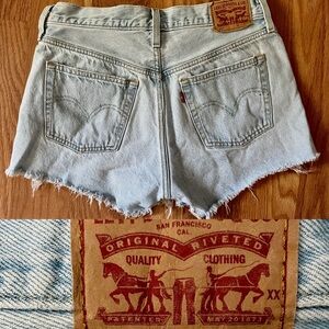 LEVI’S 501 Cotton BUTTON FLY Denim Cutoff Style SHORTS Size 29